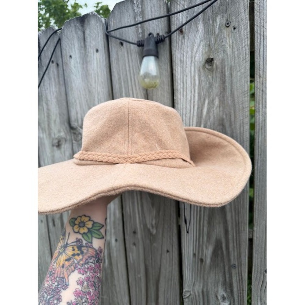 Boho ASN Wide Brim Hat Womens OS Camel Tan Felt Braided Trim Western Floppy Hat